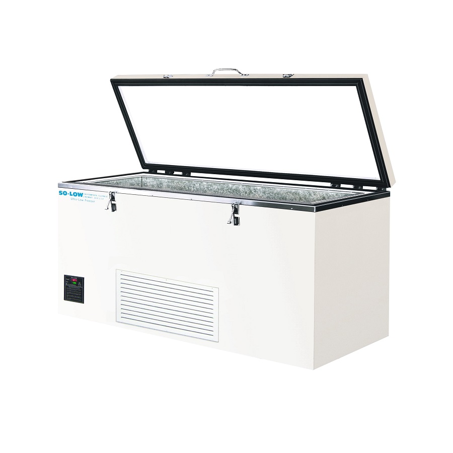 ArcticTemp Chest Freezer,